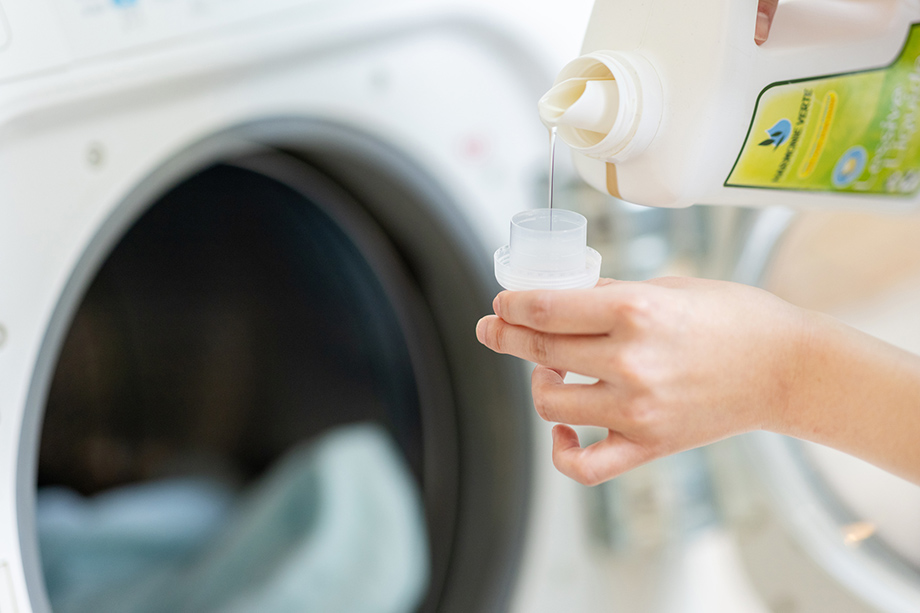 カーテンの適切な収納・保管の手順