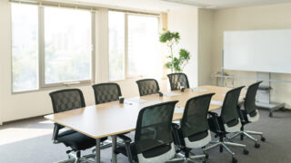 5面セット事務所 オフィス 遮断 家庭 リビング 会議室 パーテンション 事務所・オフィス用カーテンはどう選ぶ？着目すべき5つのポイント