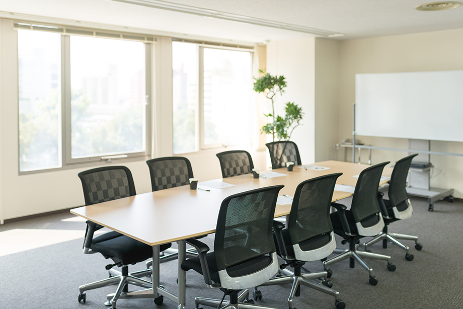 事務所・オフィス用カーテンはどう選ぶ？着目すべき5つのポイント