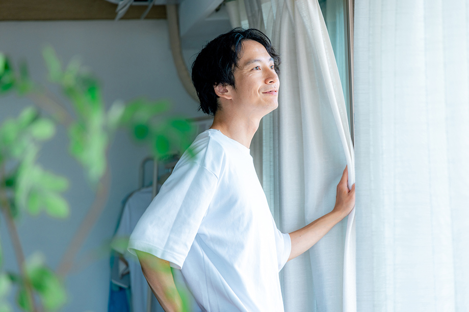 かっこいい部屋を作るカーテンの選び方とおすすめ12選！